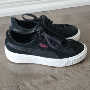 Puma Suede Platform Sneaker